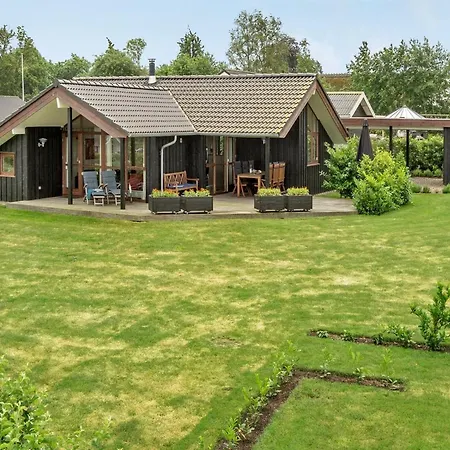 Juliana - 400m From The Sea By Interhome Nordborg
