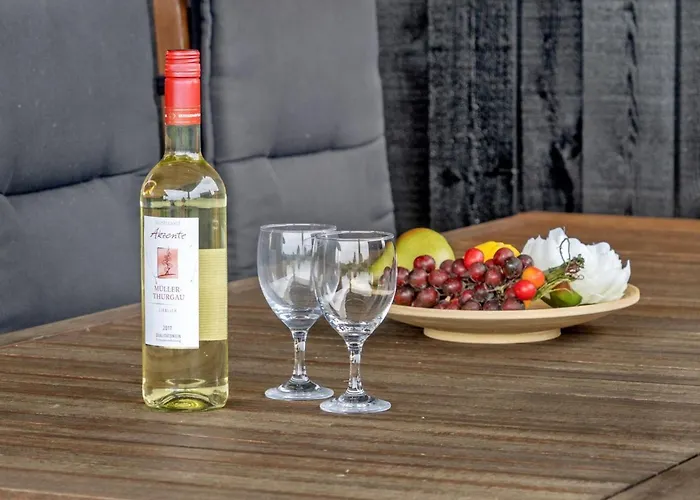 Juliana - 400m From The Sea By Interhome